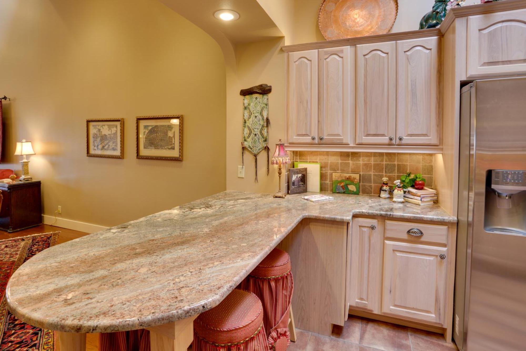 Beautiful Central Fayetteville Townhome With Views! Екстериор снимка